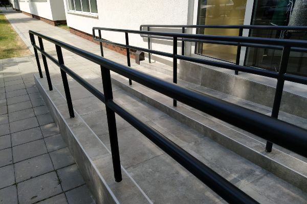 Soldadura Pamplona - Trabajos de soldadura en Pamplona barandilla metálica exterior